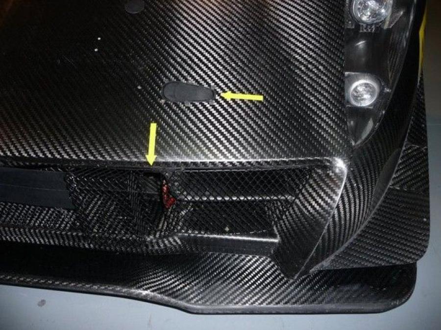 Детали экстерьера Ferrari P4/5 Competizione 2011 года  (фото 17 из 24)